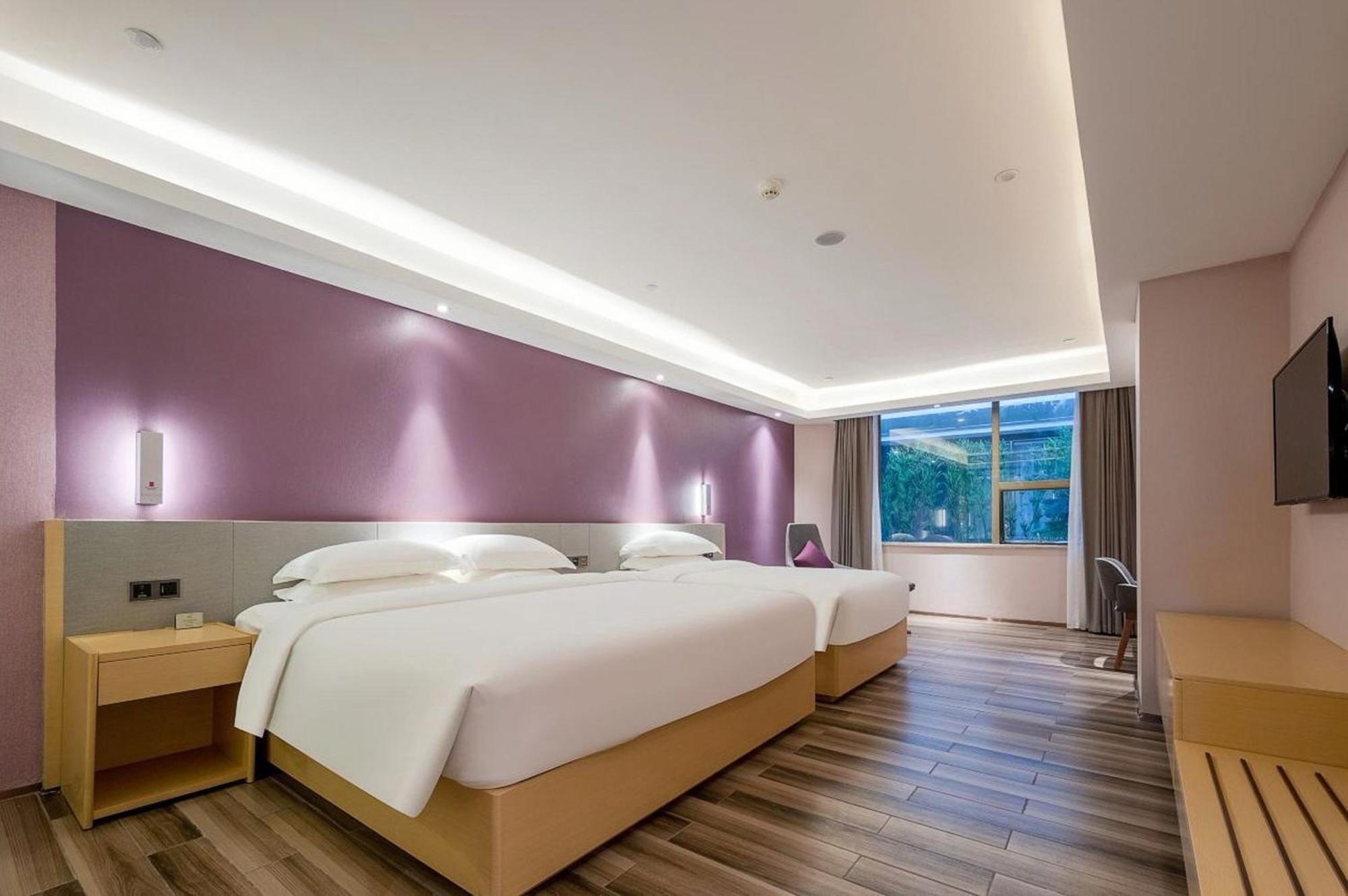Echarm International Hotel Guangzhou Baiyun International Airport Huadu Plaza Branch - Free Deliver Service To Guangzhou Baiyun International Airport & Free Deliver Service To Canton Fair Complex During Canton Fair Period Exterior foto