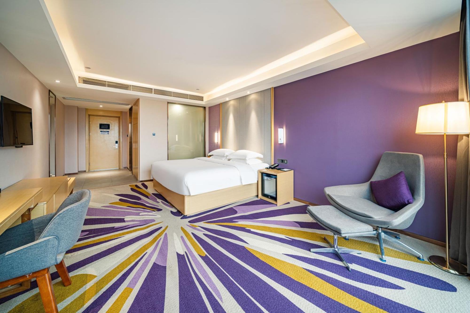 Echarm International Hotel Guangzhou Baiyun International Airport Huadu Plaza Branch - Free Deliver Service To Guangzhou Baiyun International Airport & Free Deliver Service To Canton Fair Complex During Canton Fair Period Exterior foto