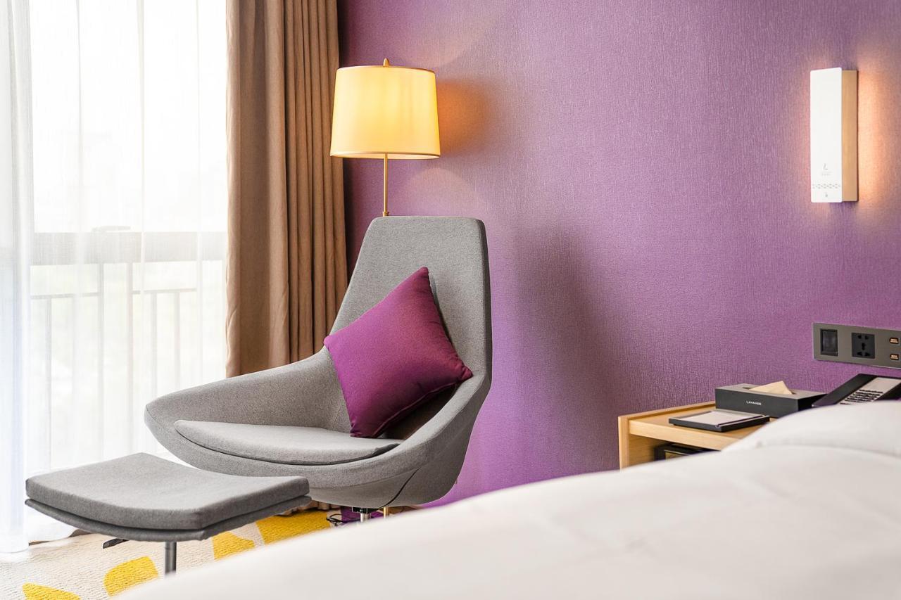 Echarm International Hotel Guangzhou Baiyun International Airport Huadu Plaza Branch - Free Deliver Service To Guangzhou Baiyun International Airport & Free Deliver Service To Canton Fair Complex During Canton Fair Period Exterior foto