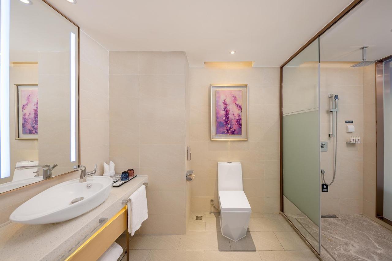 Echarm International Hotel Guangzhou Baiyun International Airport Huadu Plaza Branch - Free Deliver Service To Guangzhou Baiyun International Airport & Free Deliver Service To Canton Fair Complex During Canton Fair Period Exterior foto